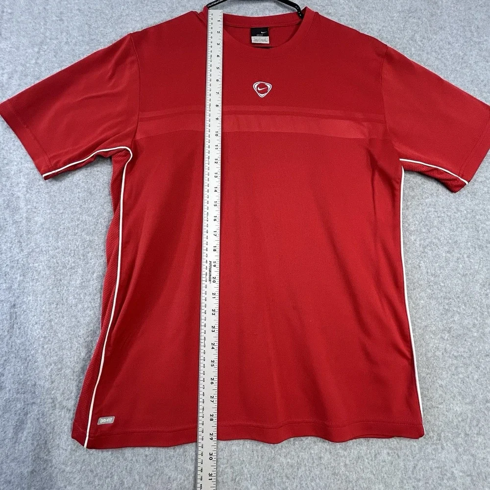 Nike Dri-FIT Shirt Mens Large Red Athletic Training Tee Short Sleeve Swoosh